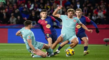 توقيت مباراة برشلونة وأتلتيكو مدريد والقناة الناقلة مع اسم المعلق